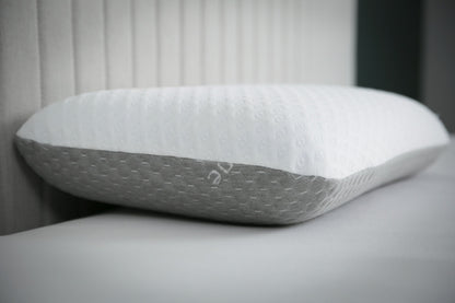 CarbonIce - 7 in 1 Bacteria Protection and Cooling Pillow